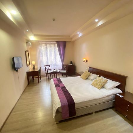 Damus Apartments เยเรวาน ภายนอก รูปภาพ